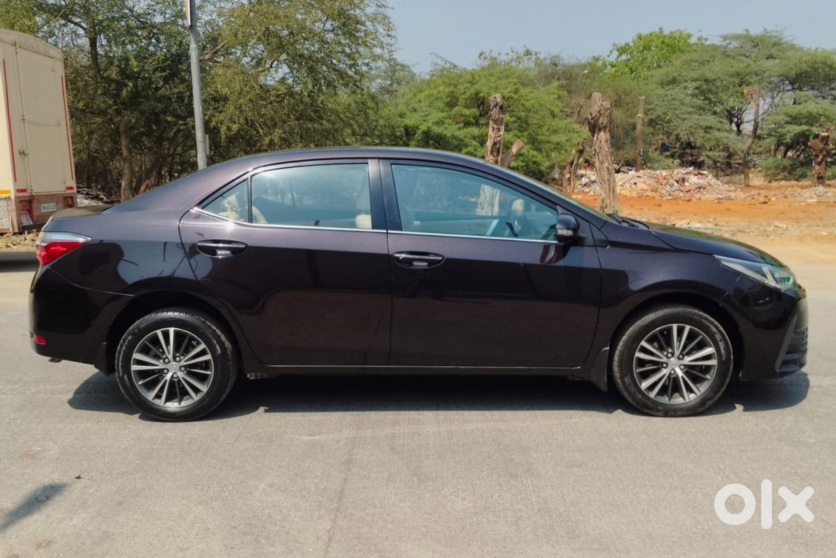 Toyota Corolla Altis - Cng