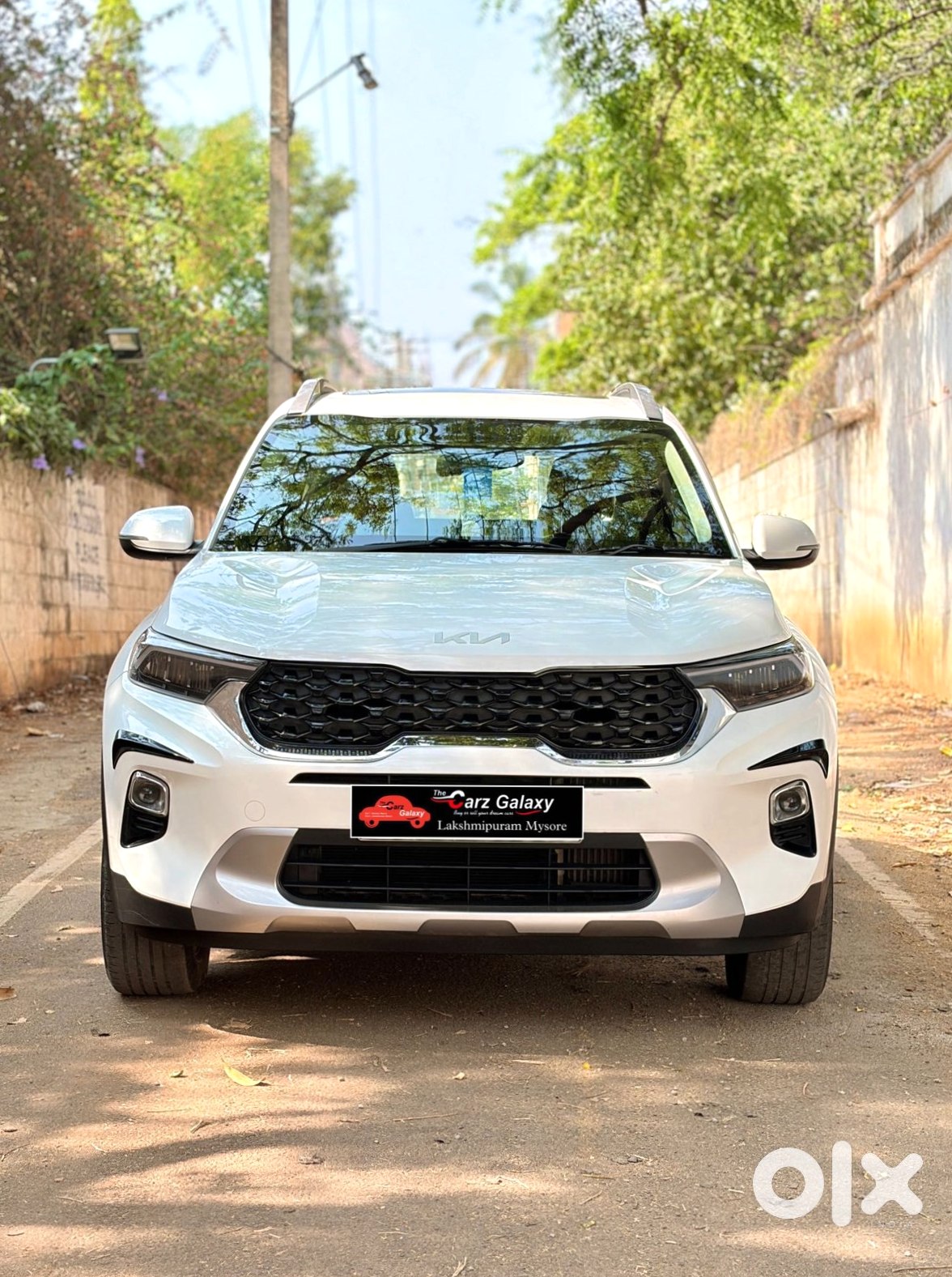 Kia Sonet 2023 Petrol Low Km