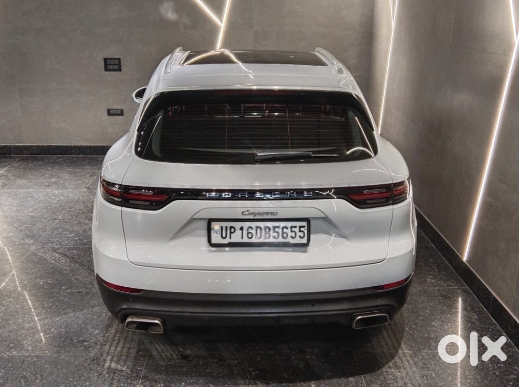 Porsche Cayenne 2016 - Luxury Suv