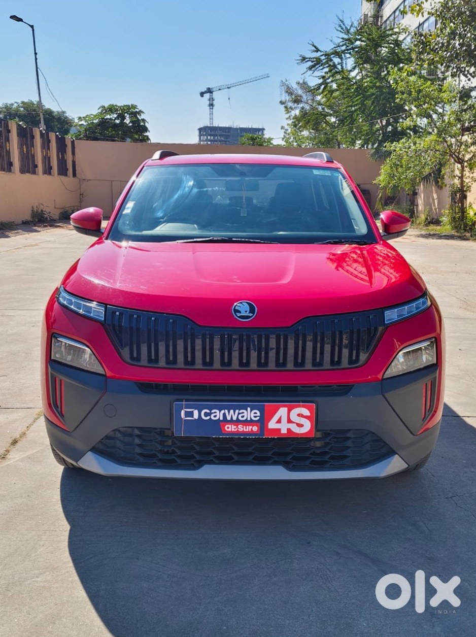 Urgent: 2025 Skoda Kylaq Cng Auto