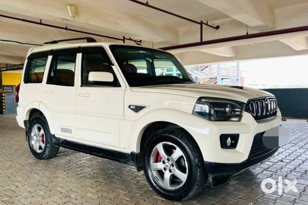 2016 Mahindra Scorpio - Strong Engine