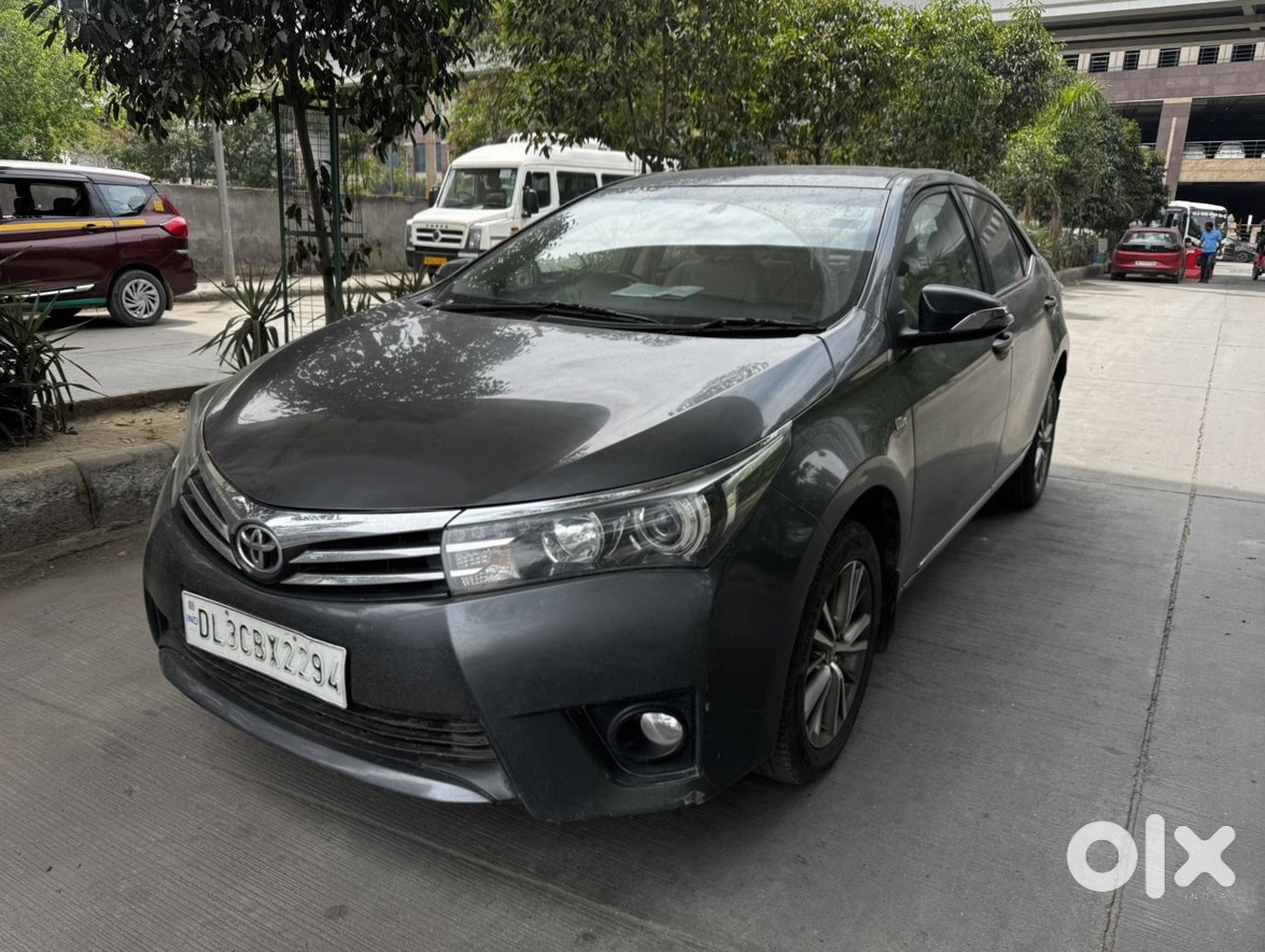 Toyota Corolla Altis 2013 Need Quick Sale