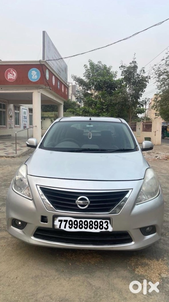 Urgent: 2015 Nissan Sunny - Petrol Manual