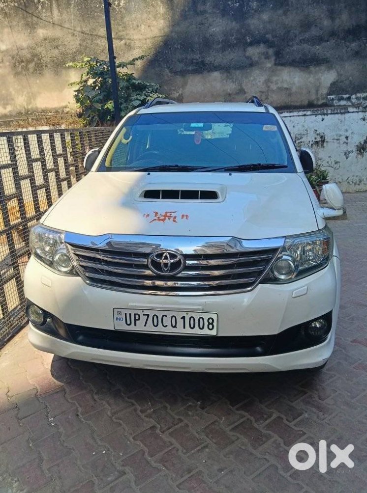 2025 Toyota Fortuner Petrol