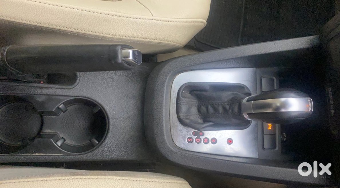 Volkswagen Jetta Bechni Hai