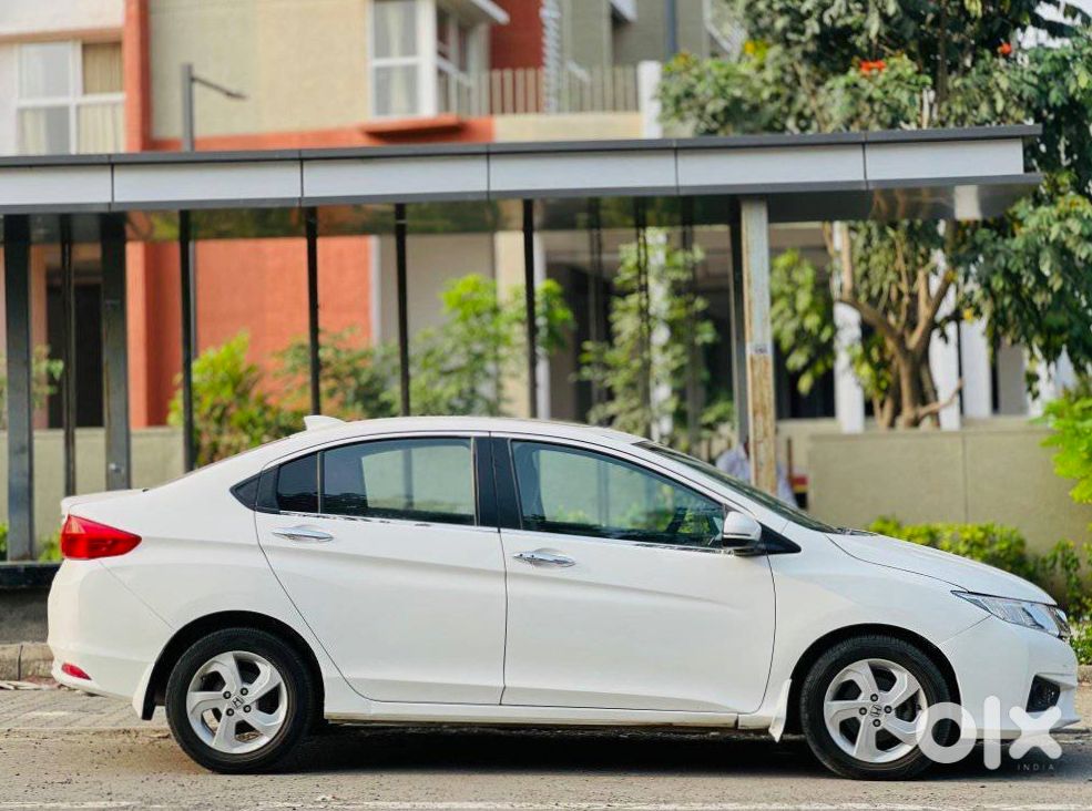 Honda City 2013 - Reliable Sedan