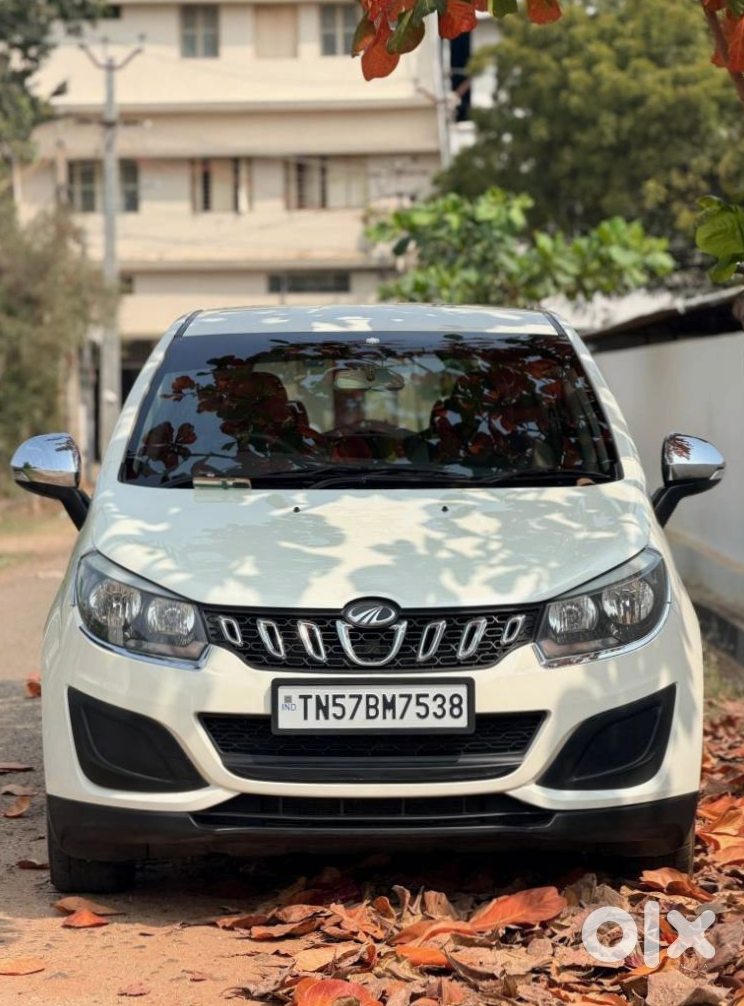 2018 Mahindra Marazzo Diesel