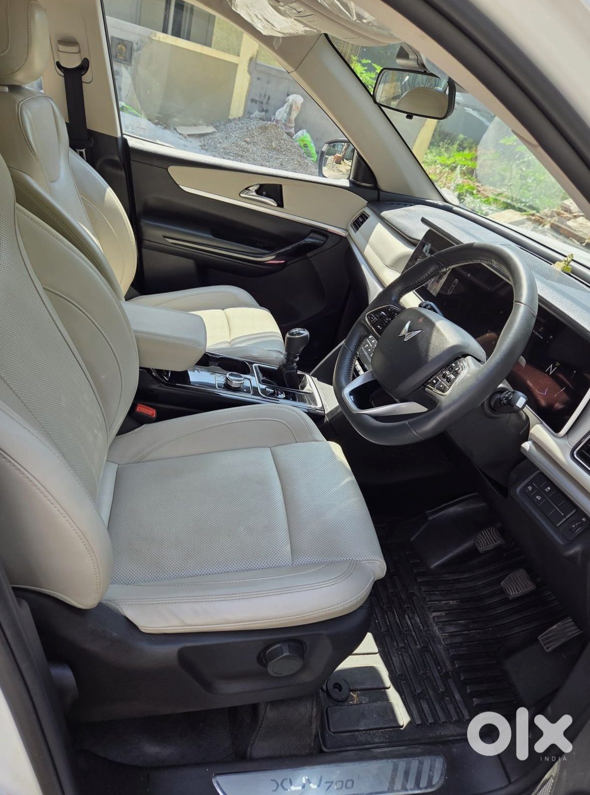 Mahindra Xuv700 2023 | Urgent Sale