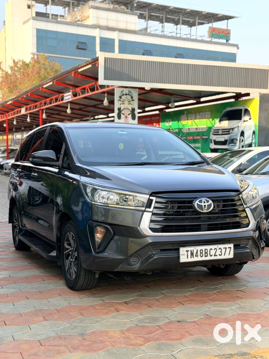 Toyota Innova Crysta 2025 Petrol Manual