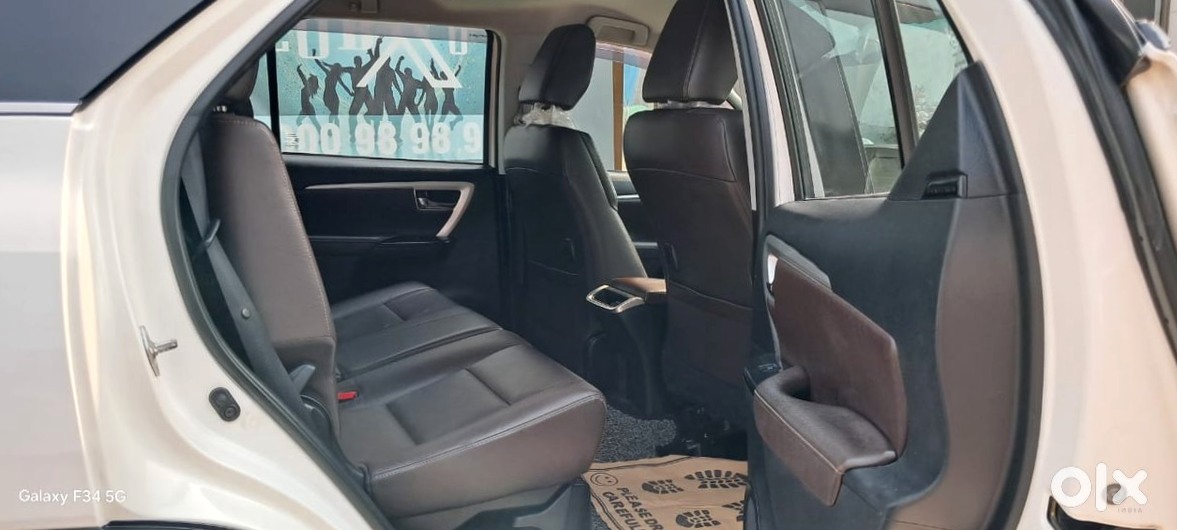 Toyota Fortuner 2010