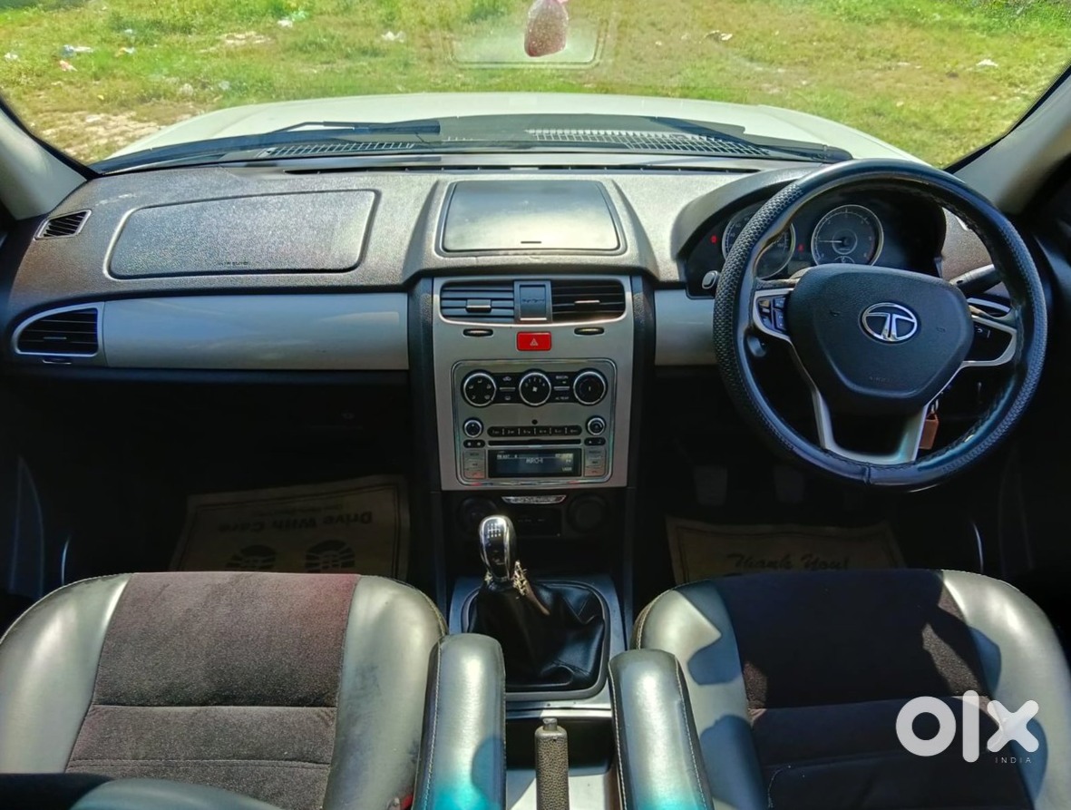 Tata Safari Storme Electric 2016
