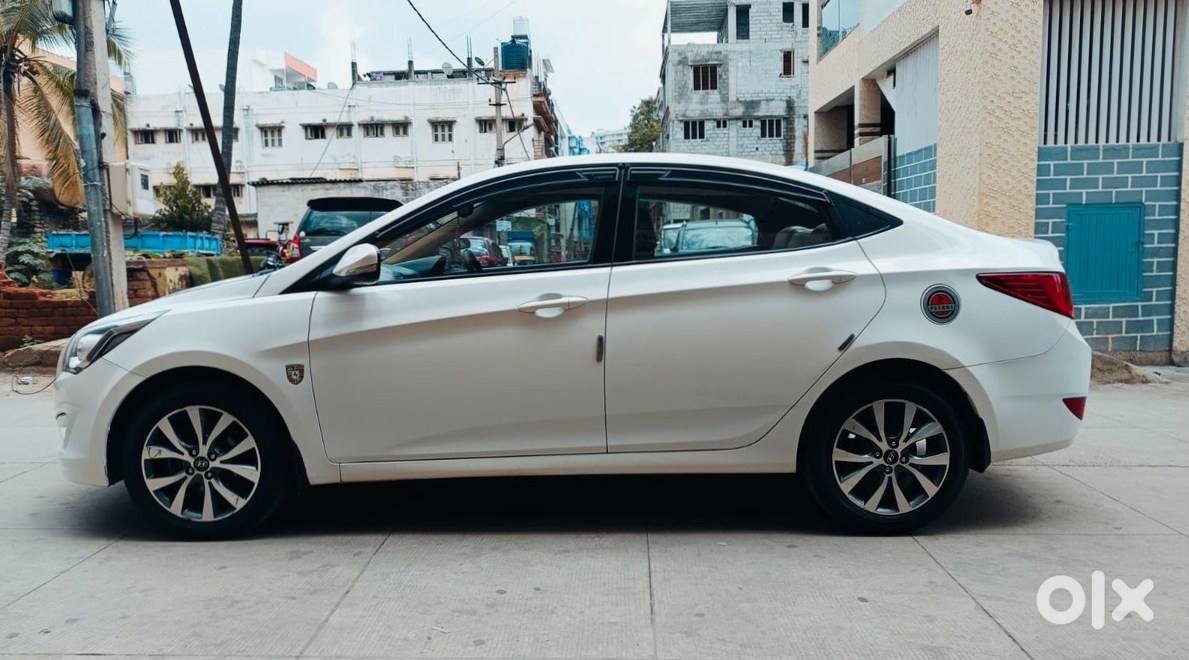 Hyundai Verna Fluidic 2020 Cng Wala