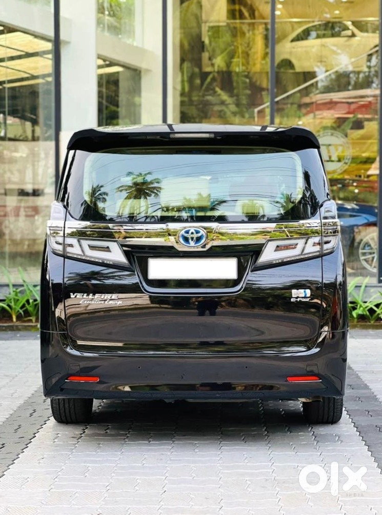 2020 Toyota Vellfire Luxury Family Car