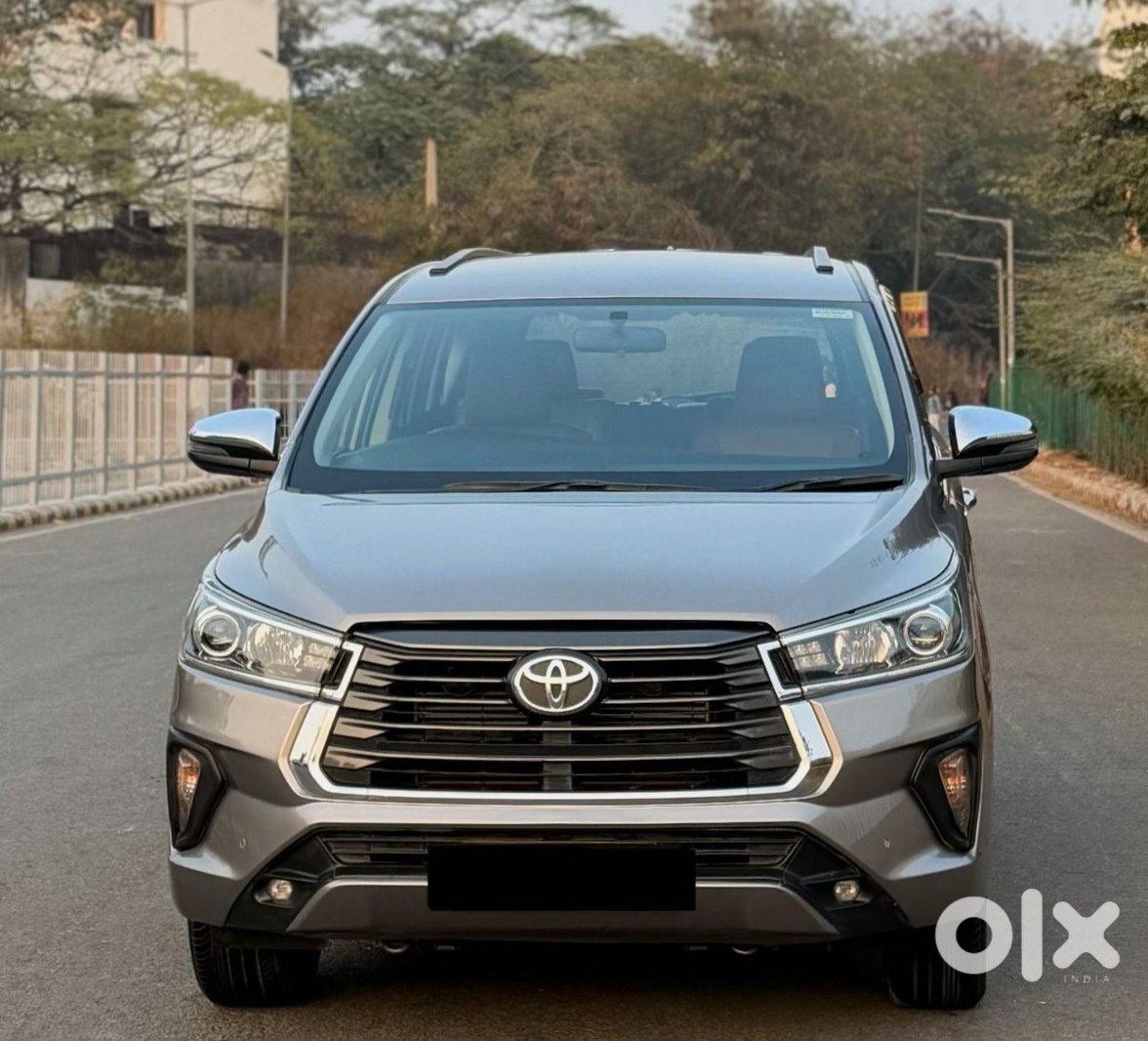 Urgent Need To Sell - 2022 Toyota Innova Crysta