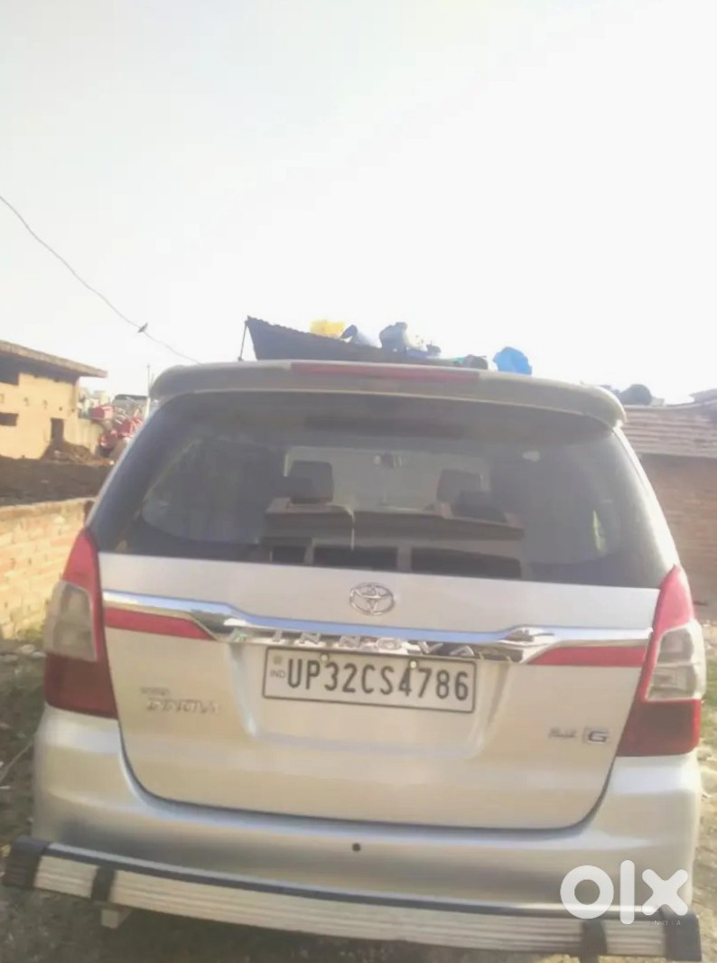 2020 Toyota Innova | 87k Km | Petrol Manual