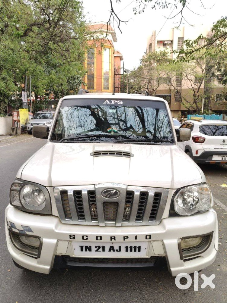 2011 Mahindra Scorpio - Automatic