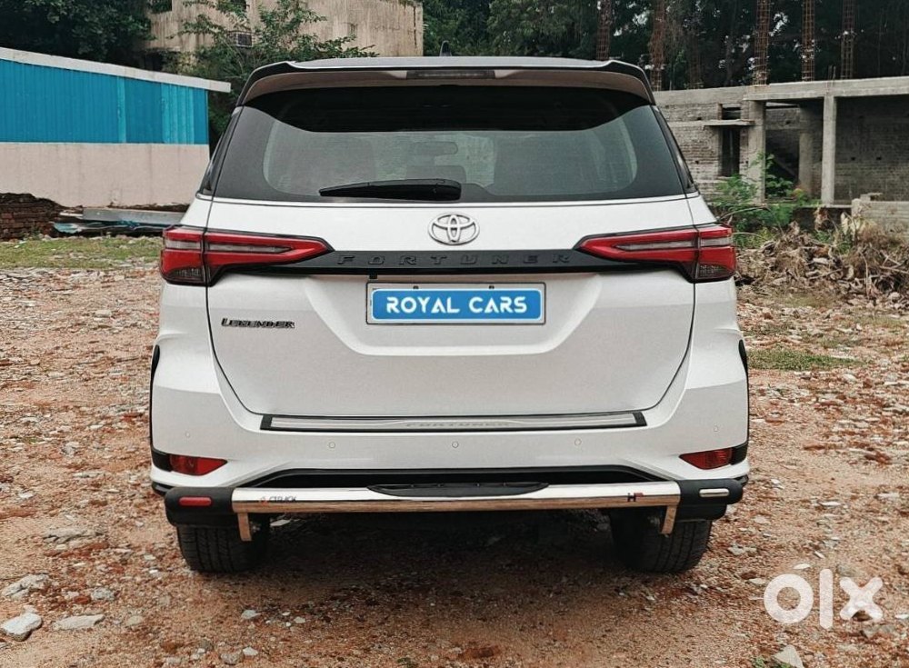 Toyota 2.8 Legender 4x2 2023