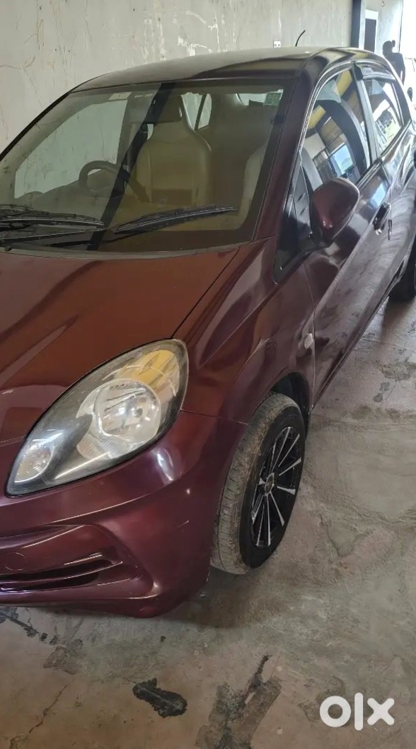 2016 Honda Amaze 2nd Gen | Manual | Petrol