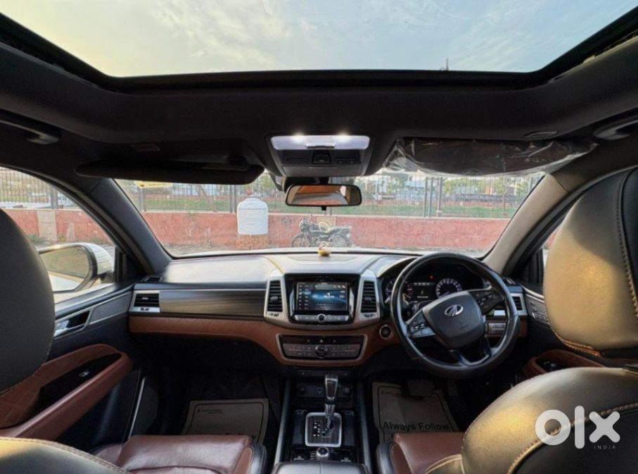 Urgent: Mahindra Alturas G4 2019