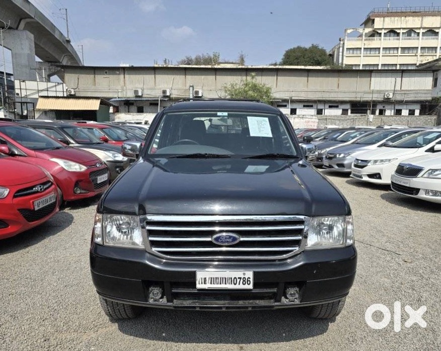 2016 Ford Endeavour Cng Manual - Office Use