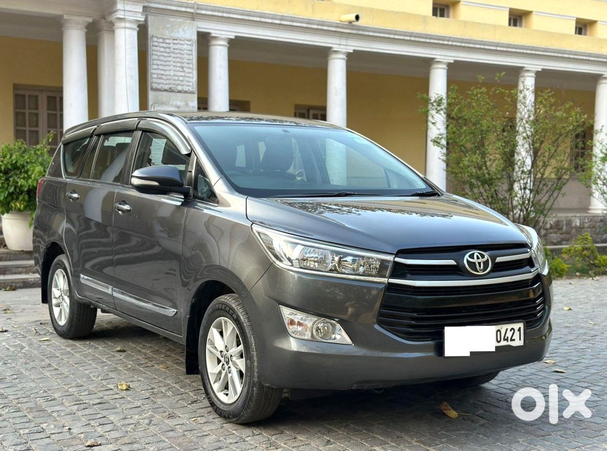Toyota Innova Crysta 2018 Diesel Manual Family Car