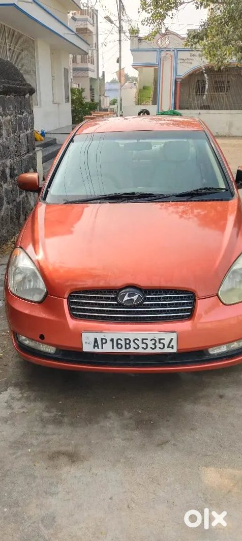 Hyundai Verna 2013 Automatic Petrol