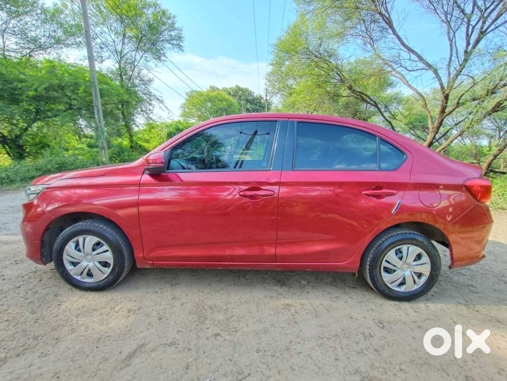 Honda Amaze 2025 Petrol Manual Immaculate