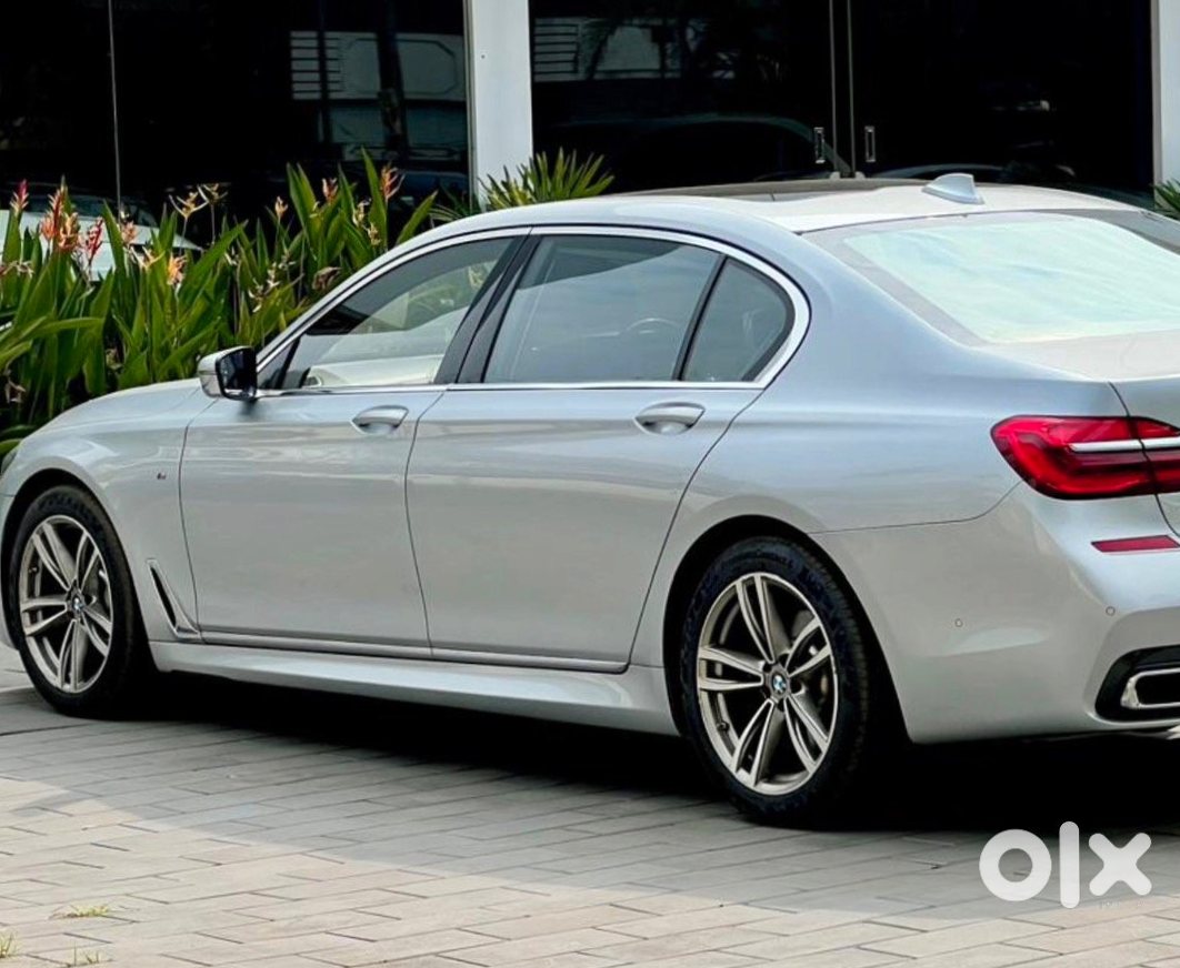 Bmw 7 Series Luxury Sedan