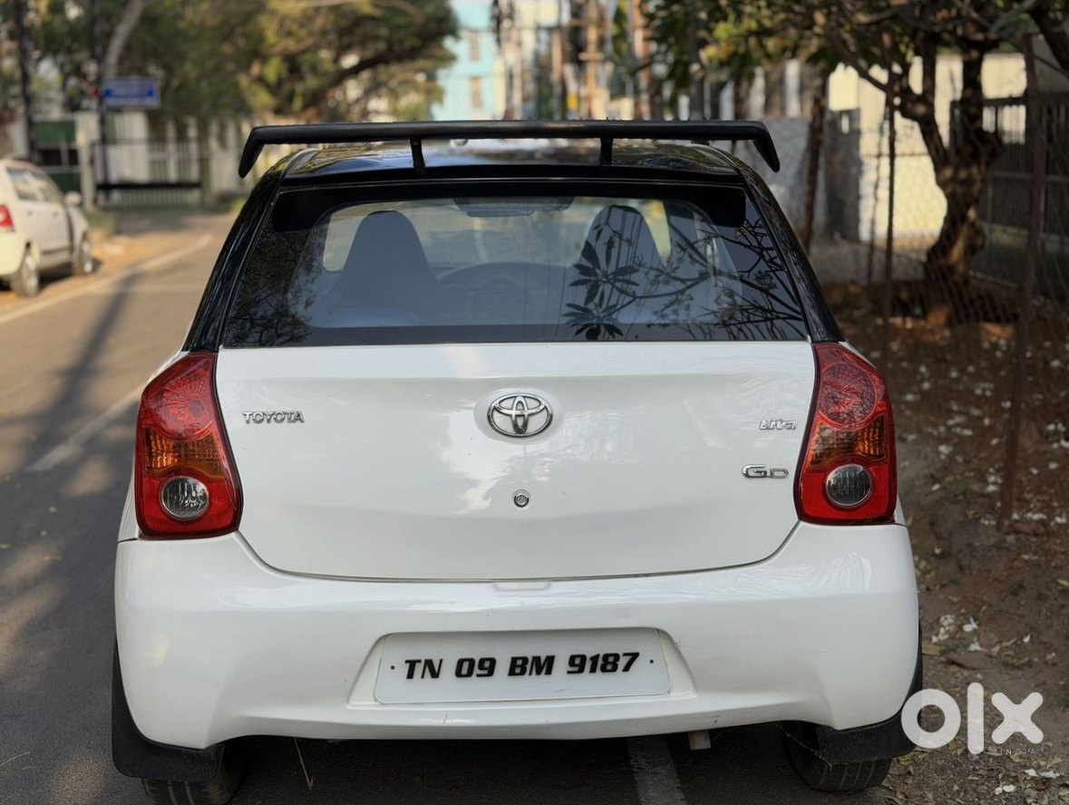 2014 Toyota Etios Liva - Reliable