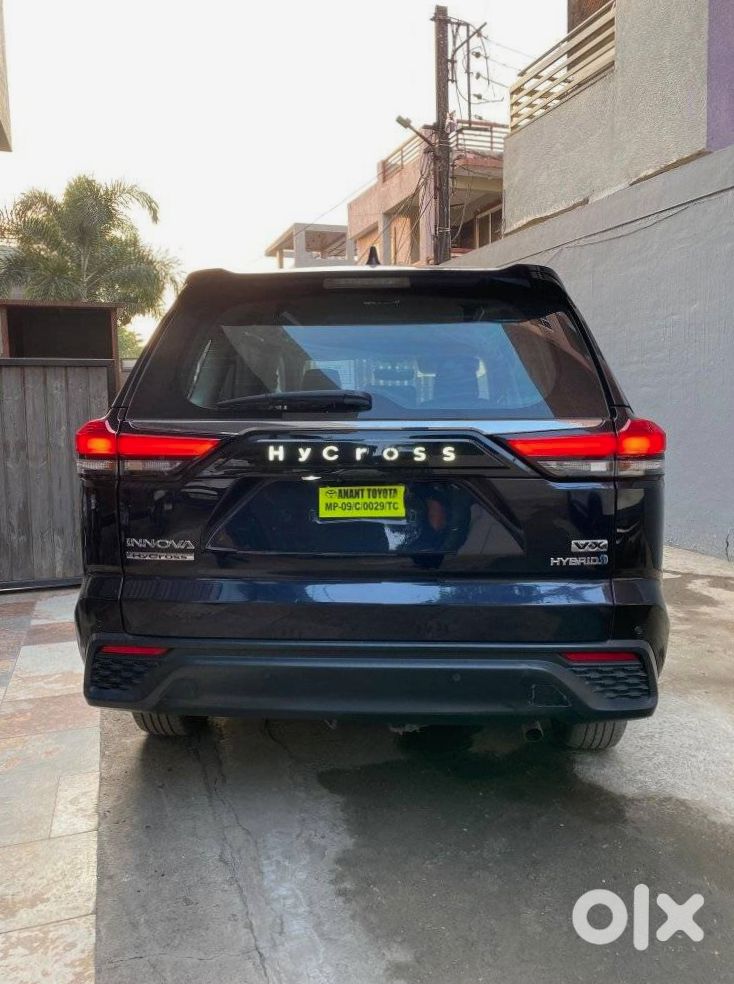Toyota Innova Hycross 2023 Diesel Automatic