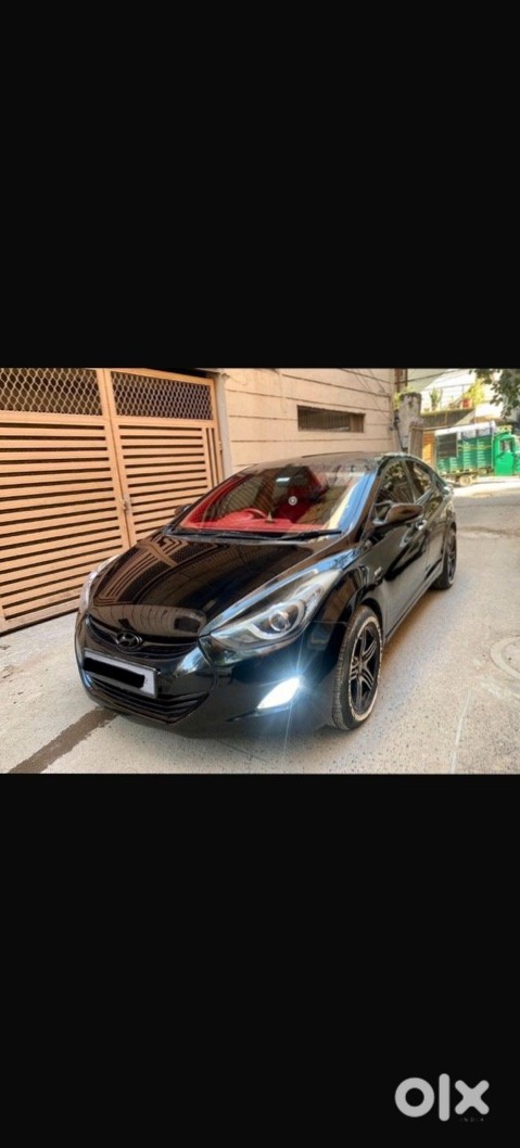 Hyundai Elantra 2019 - Automatic