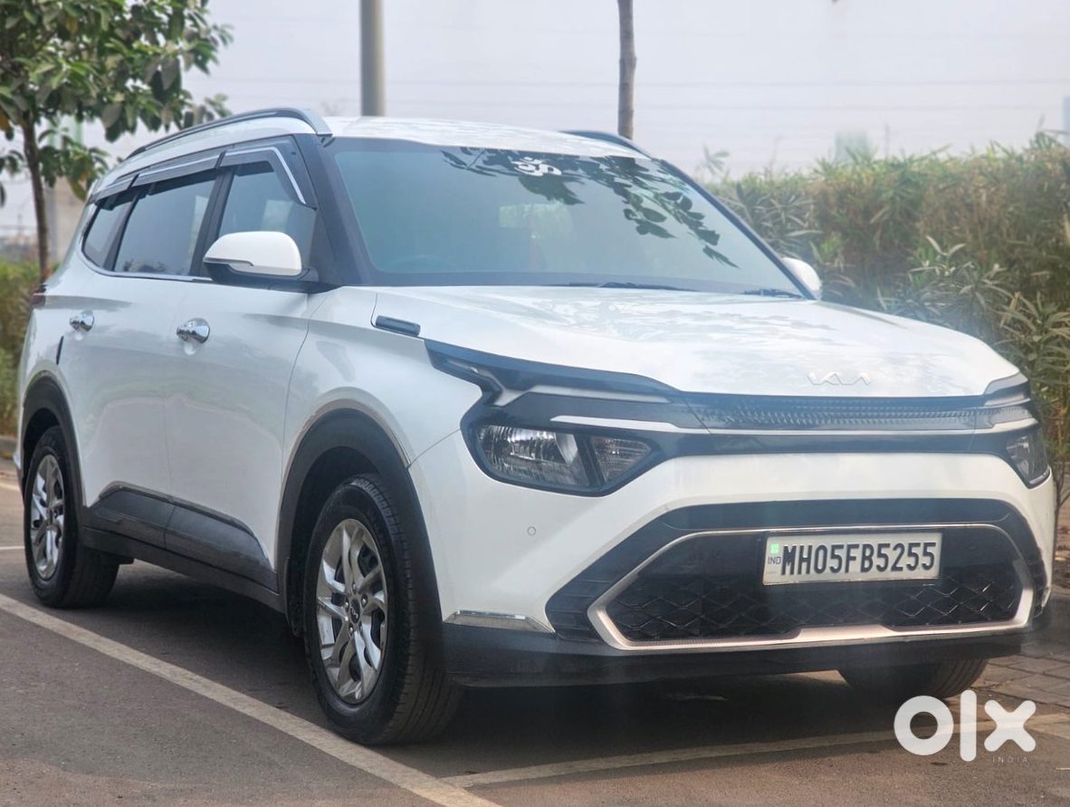 Kia Carens 2025 Practically New