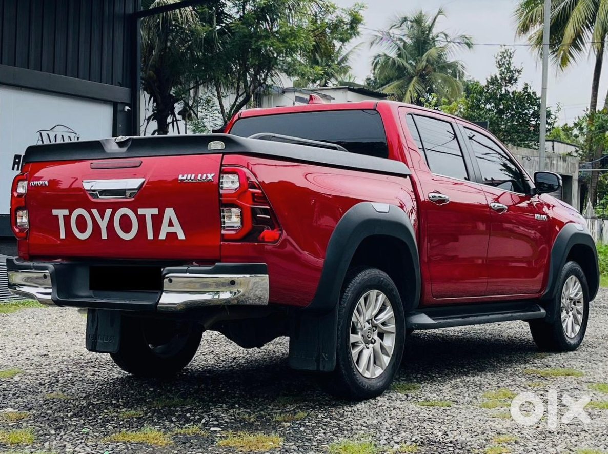 Brand New 2025 Toyota Hilux