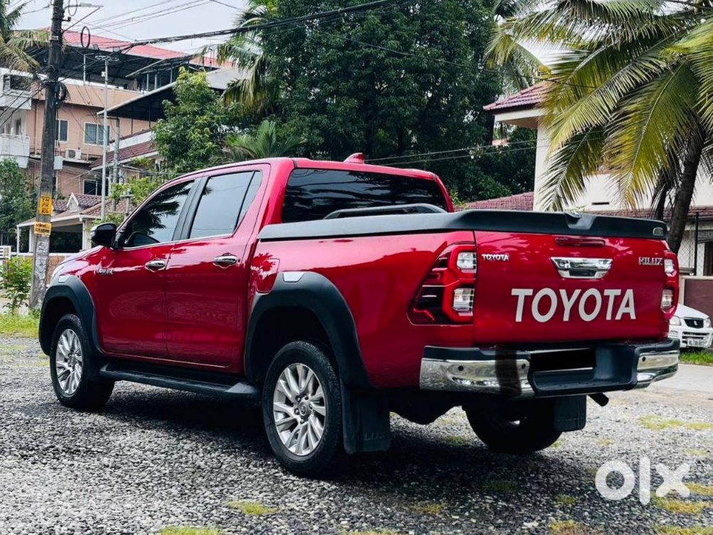 Brand New 2025 Toyota Hilux