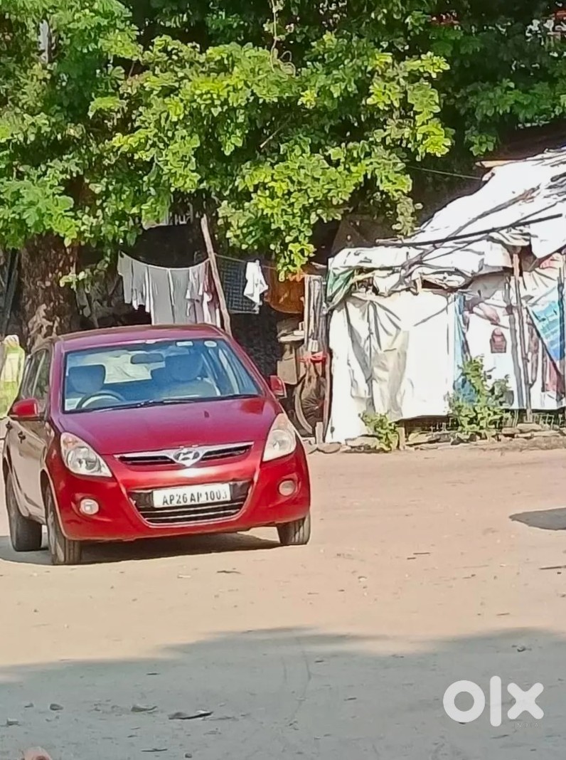 Urgent Sale - Hyundai I20 2011