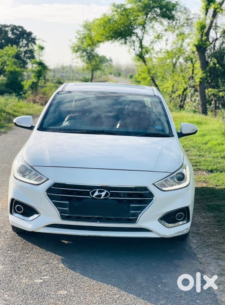 2012 Hyundai Verna - Urgent