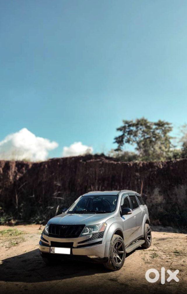 Mahindra Xuv500 2021 Diesel - Company Service Record