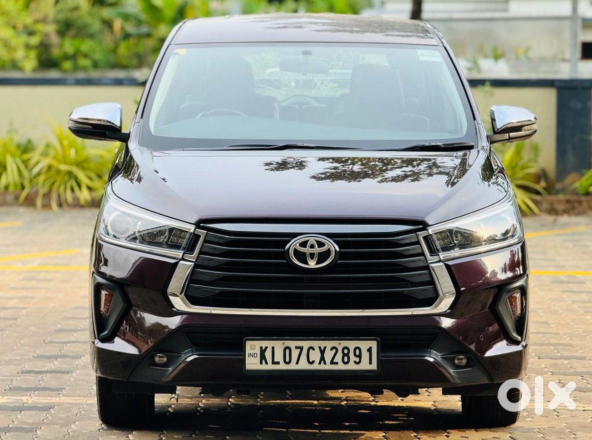2019 Toyota Innova Crysta | Office Use