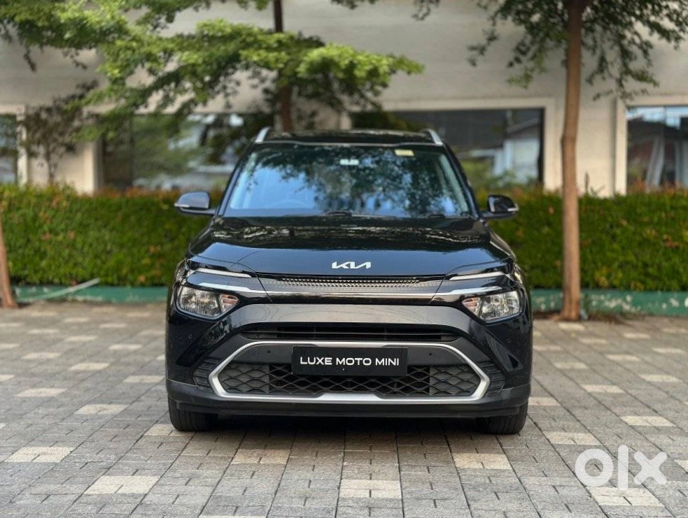 Kia Carens 2022 - Must Sell Asap