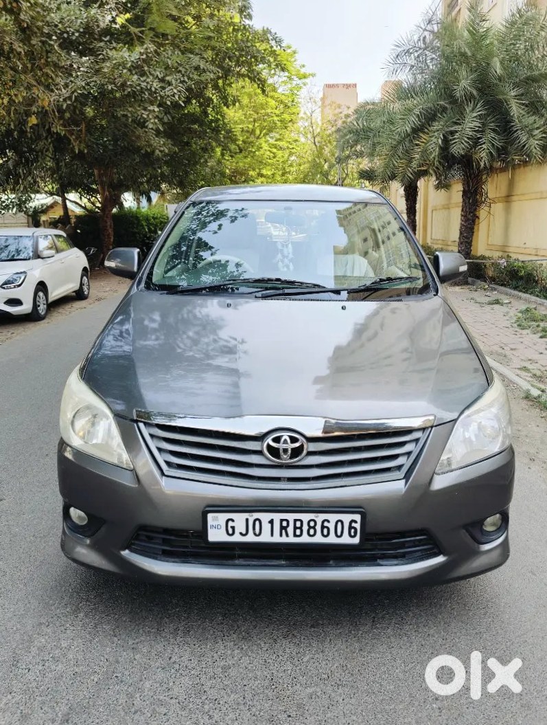 Toyota Innova 2010 Diesel Auto