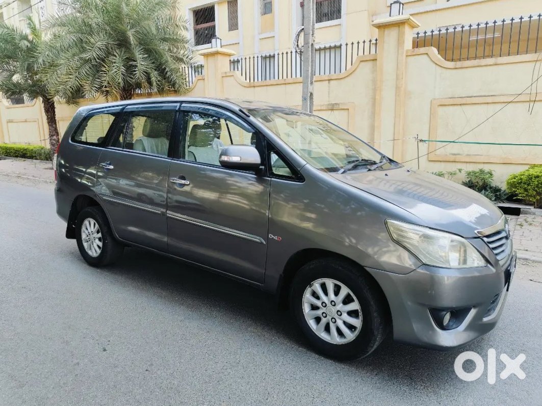 Toyota Innova 2010 Diesel Auto