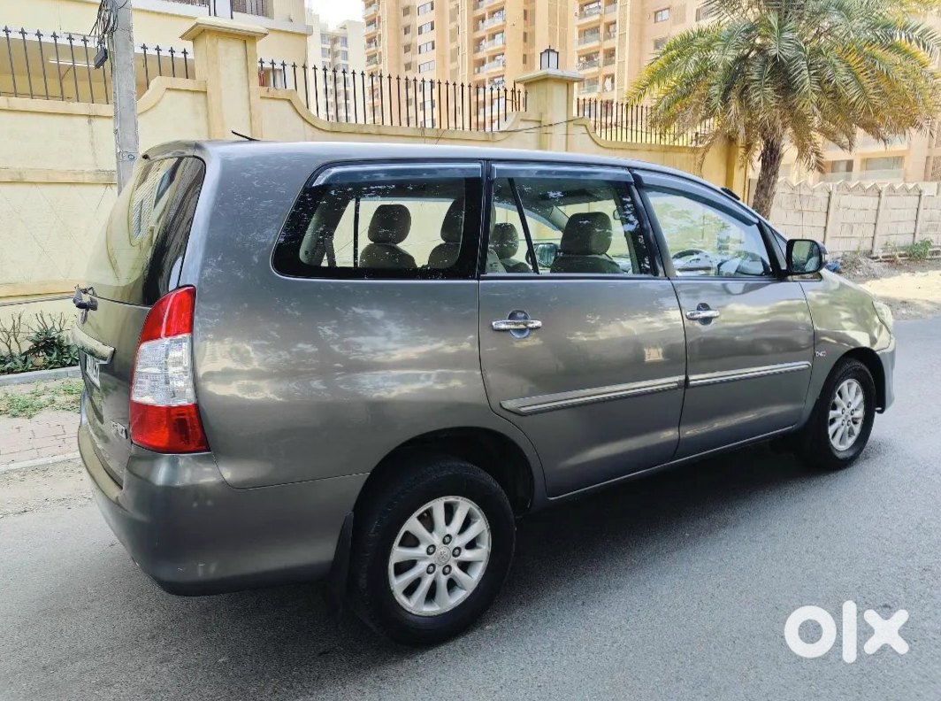 Toyota Innova 2010 Diesel Auto