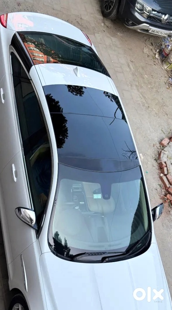 Jaguar Xj 2018 Cng Automatic Luxury Car