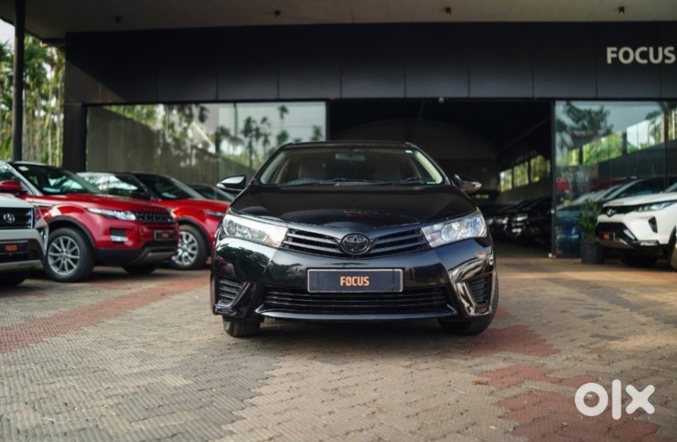 Toyota Corolla Altis 2015
