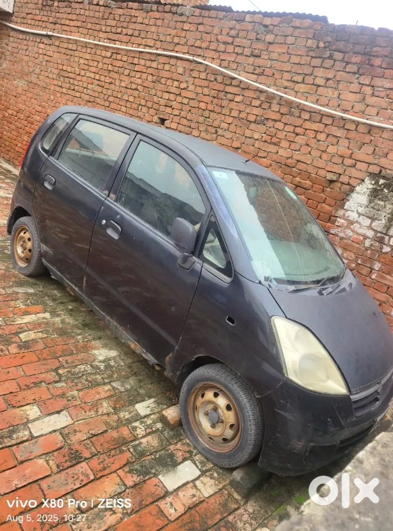 Tata Indigo V Series 2012