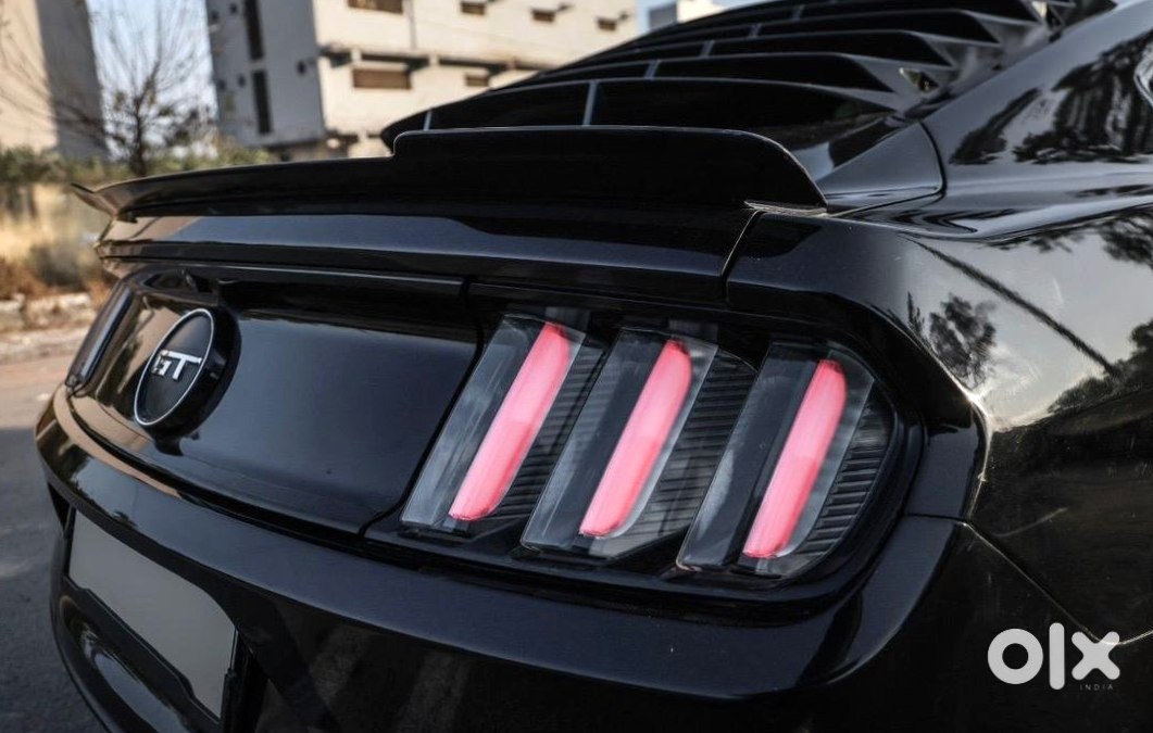 Ford Mustang 2019 - Premium Car