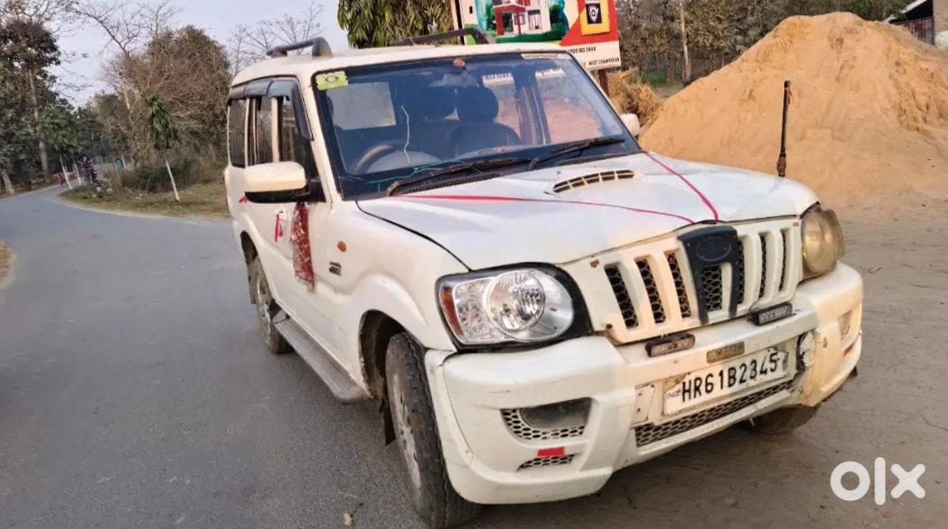 2010 Mahindra Scorpio Classic - Petrol Manual