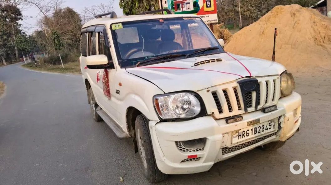 2010 Mahindra Scorpio Classic - Petrol Manual