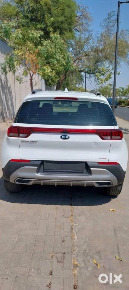 Kia Sonet Petrol 2021