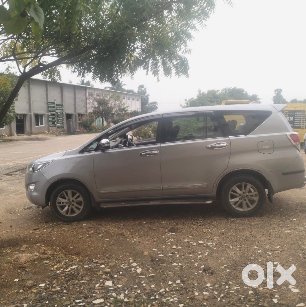 2019 Toyota Innova Crysta